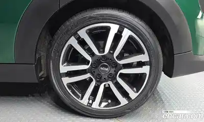 Mini Cooper 2023 2.0 гидро в Москве № 1323019, миниатюра 7