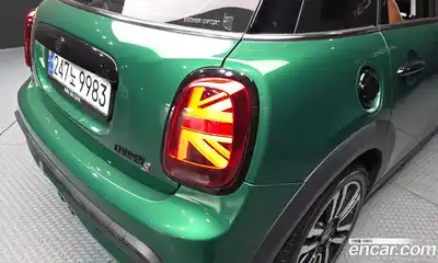 Mini Cooper 2023 2.0 гидро в Москве № 1323019, миниатюра 9