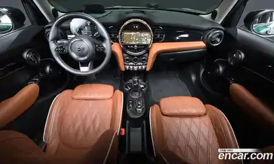 Mini Cooper 2023 2.0 гидро в Москве № 1323019, миниатюра 10