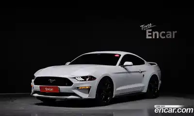 Ford Mustang, 2021