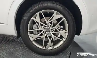 Genesis GV70 2023 2.5 гидро в Москве № 1343305, миниатюра 7