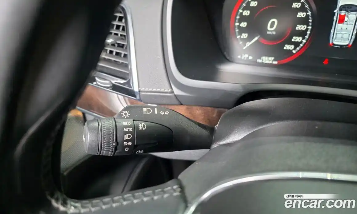 Volvo XC90 2016 2.0 гидро в Москве № 1348867, фото 34