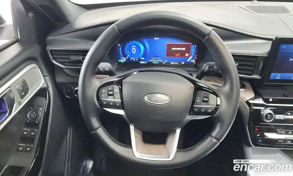 Ford Explorer 2022 3.0 гидро в Москве № 1350974, фото 18