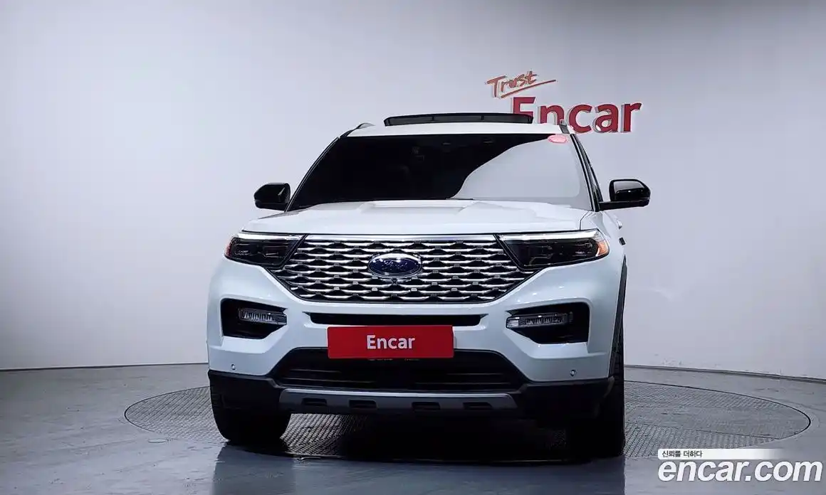 Ford Explorer 2022 3.0 гидро в Москве № 1350974, фото 3