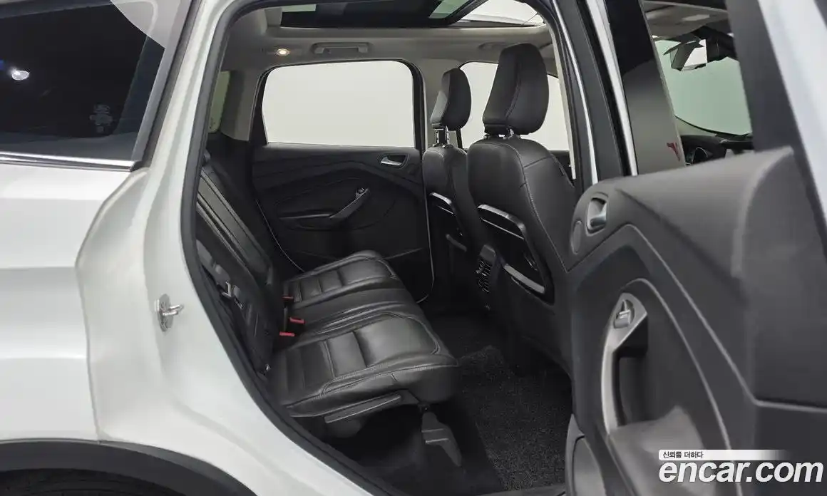 Ford Kuga 2017 2.0 гидро в Москве № 1350987, фото 17