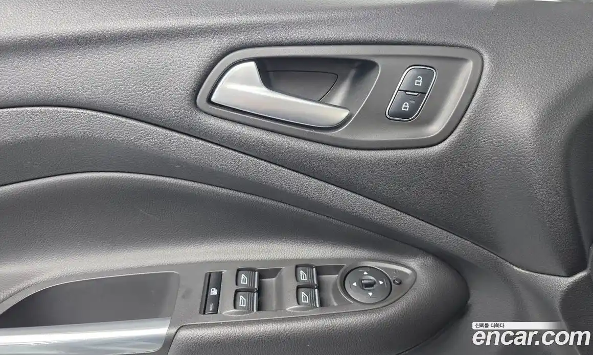 Ford Kuga 2017 2.0 гидро в Москве № 1350987, фото 19