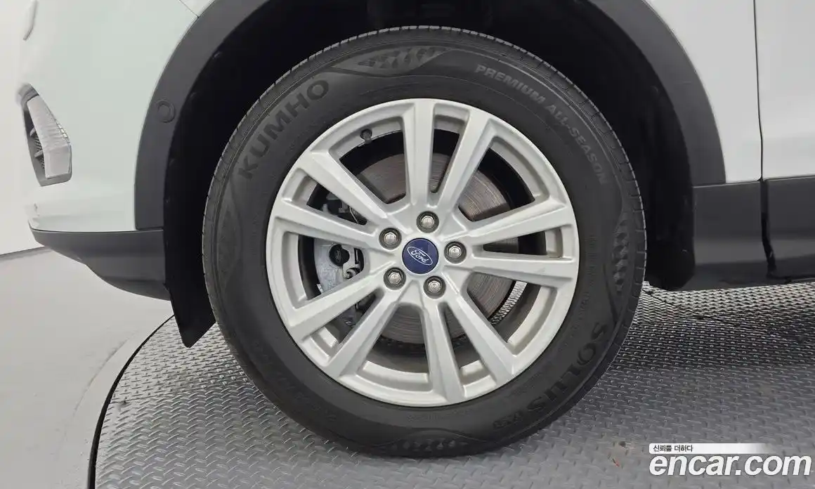 Ford Kuga 2017 2.0 гидро в Москве № 1350987, фото 5