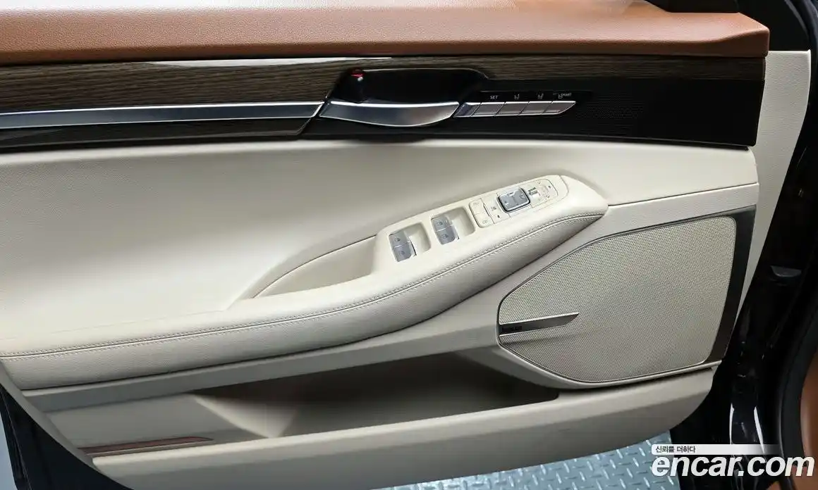 Genesis G90 2021 3.8 гидро в Москве, фото 14