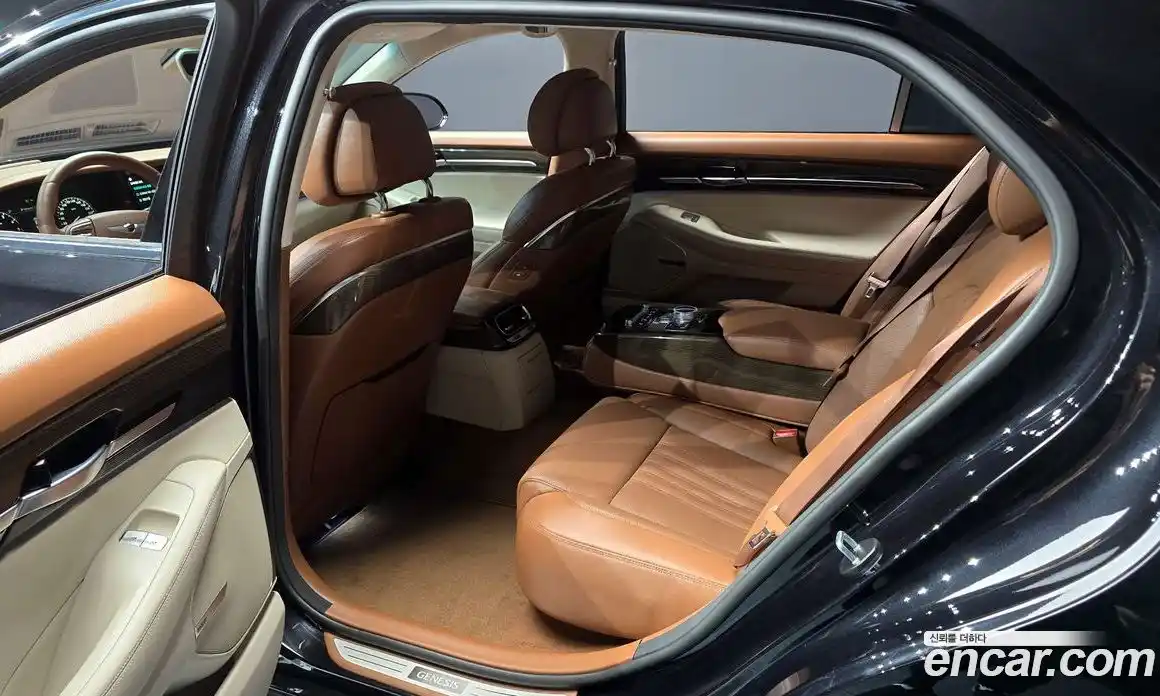 Genesis G90 2021 3.8 гидро в Москве, фото 16