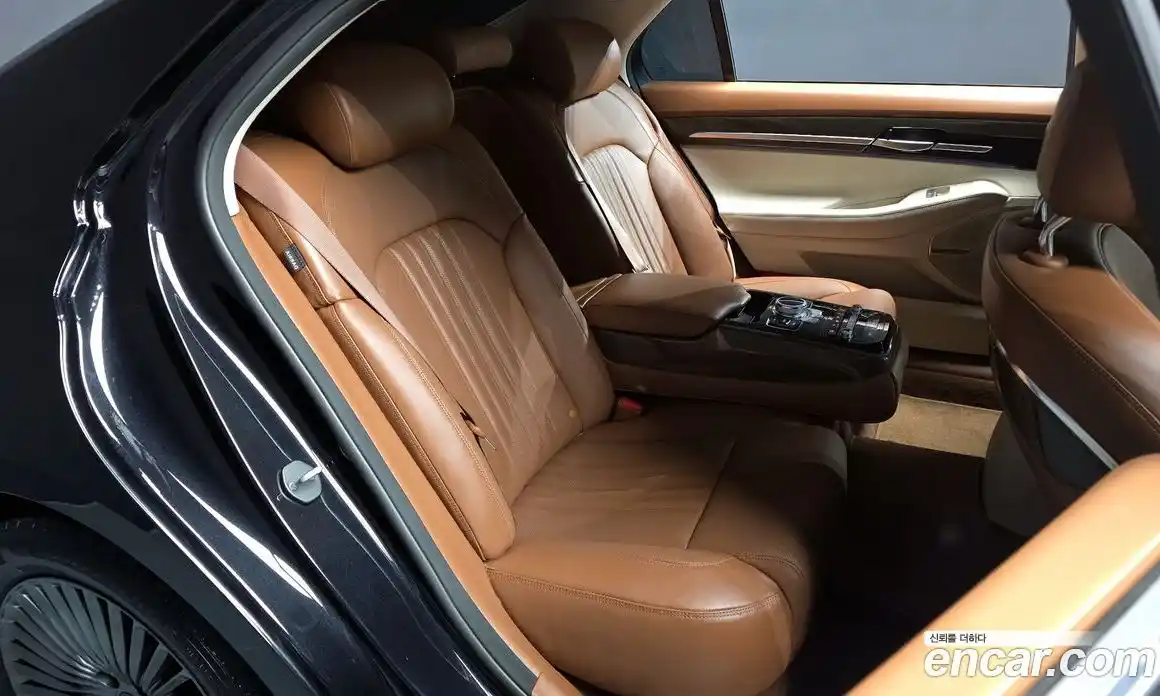 Genesis G90 2021 3.8 гидро в Москве, фото 17