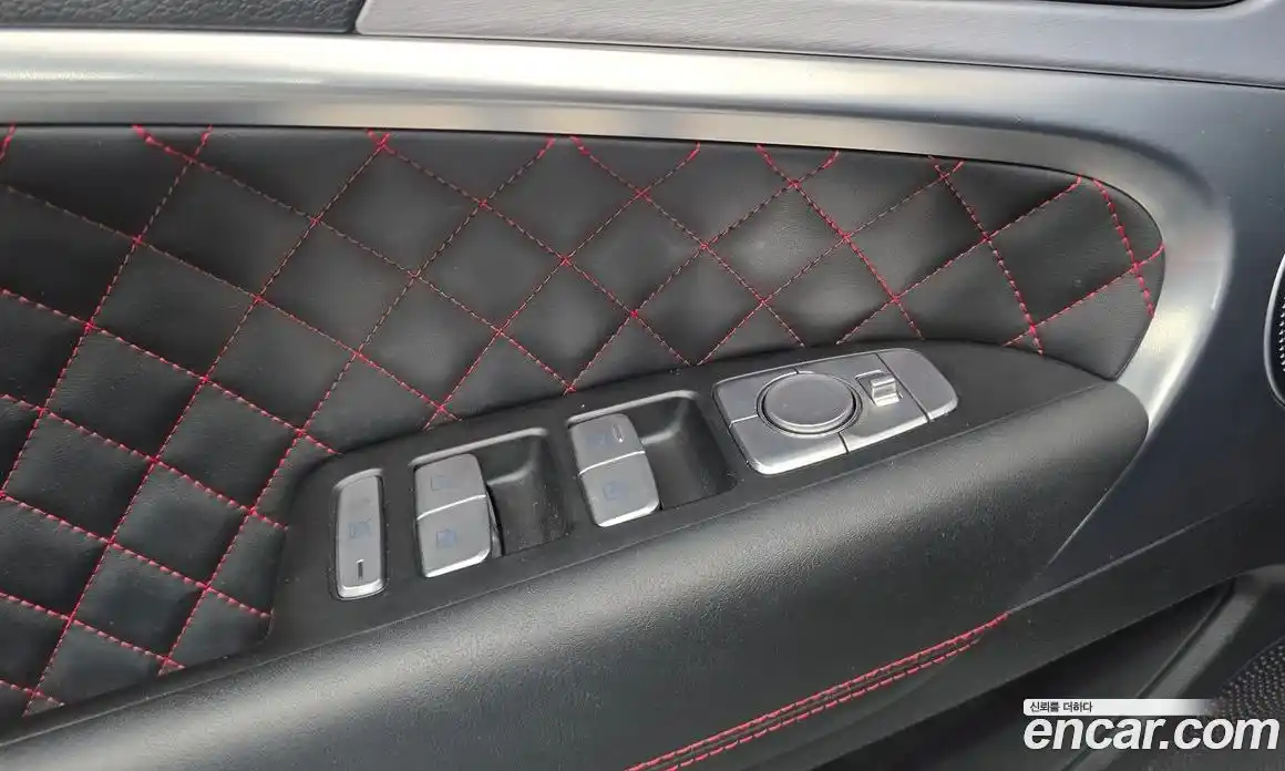 Genesis G70 2018 2.0 гидро в Москве № 1399808, фото 28