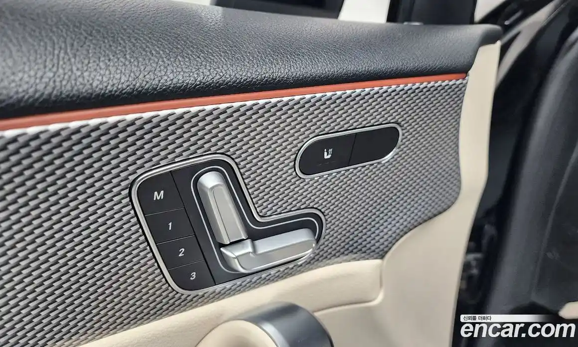 Mercedes-Benz A-Class 2021 2.0 гидро в Москве № 1403570, фото 25
