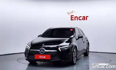 Mercedes-Benz A-Class 2021 2.0 гидро в Москве № 1403570, миниатюра 3