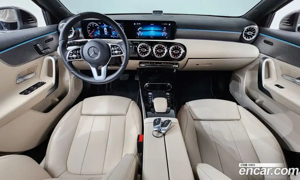 Mercedes-Benz A-Class 2021 2.0 гидро в Москве № 1403570, фото 10