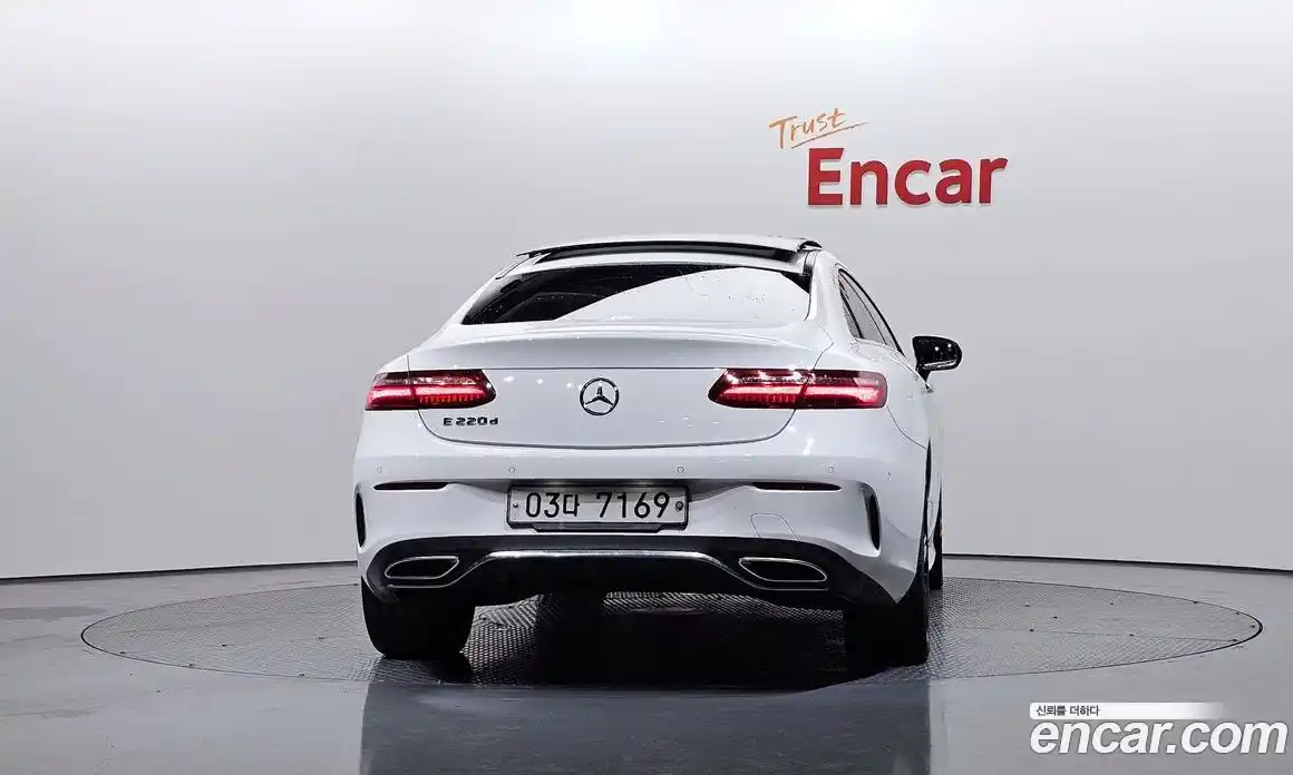 Mercedes-Benz E-Class 2019 1.9 гидро в Москве № 1403902, фото 4