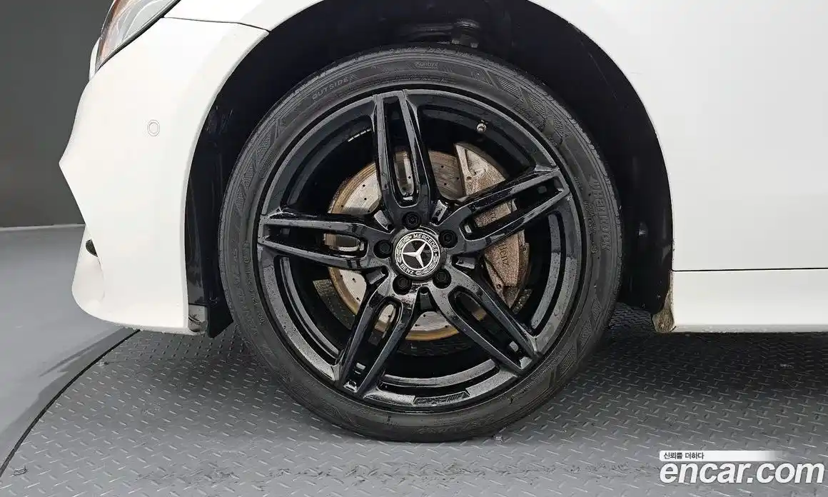 Mercedes-Benz E-Class 2019 1.9 гидро в Москве № 1403902, фото 5