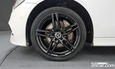 Mercedes-Benz E-Class 2019 1.9 гидро в Москве № 1403902, миниатюра 5