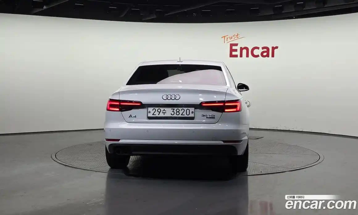 Audi A4 2018 2.0 гидро в Москве № 1404376, фото 4