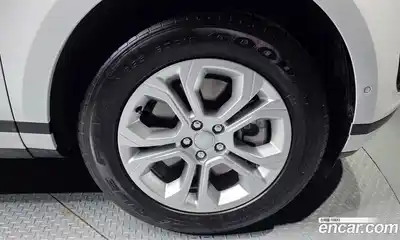 Land Rover Range-Rover Evoque 2021 2.0 гидро в Москве № 1405066, миниатюра 7