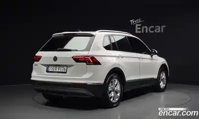 Volkswagen Tiguan 2020 2.0 гидро в Москве № 1405543, миниатюра 2