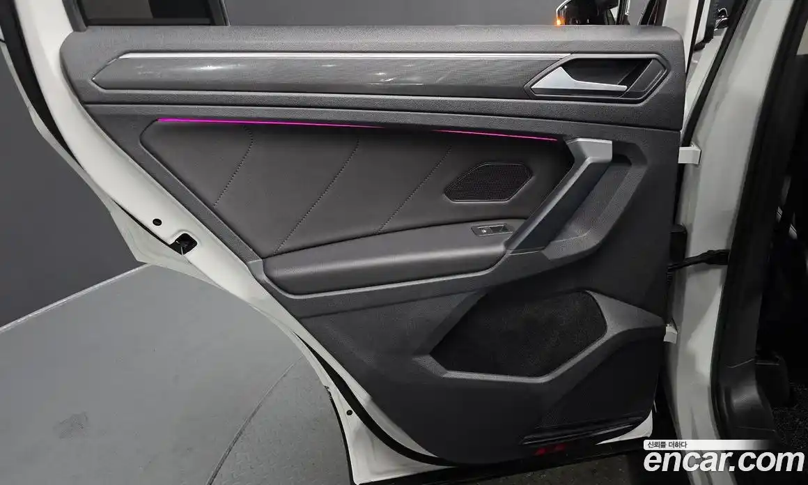 Volkswagen Tiguan 2020 2.0 гидро в Москве № 1405543, фото 30