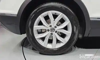 Volkswagen Tiguan 2020 2.0 гидро в Москве № 1405543, миниатюра 5