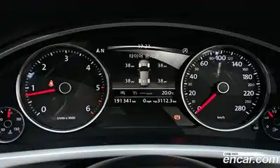 Volkswagen Touareg 2016 3.0 гидро в Москве № 1405587, миниатюра 11