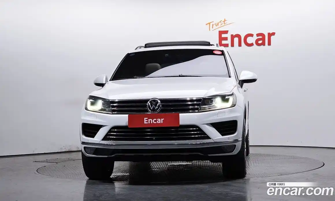 Volkswagen Touareg 2016 3.0 гидро в Москве № 1405587, фото 3