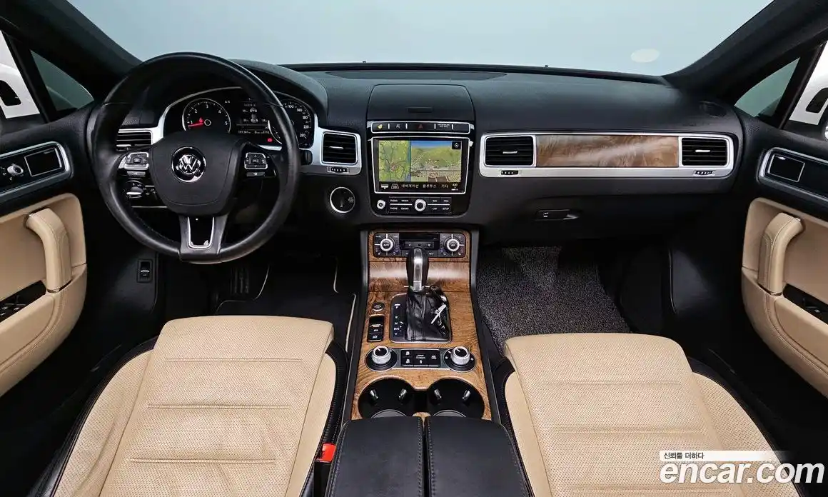 Volkswagen Touareg 2016 3.0 гидро в Москве № 1405587, фото 10