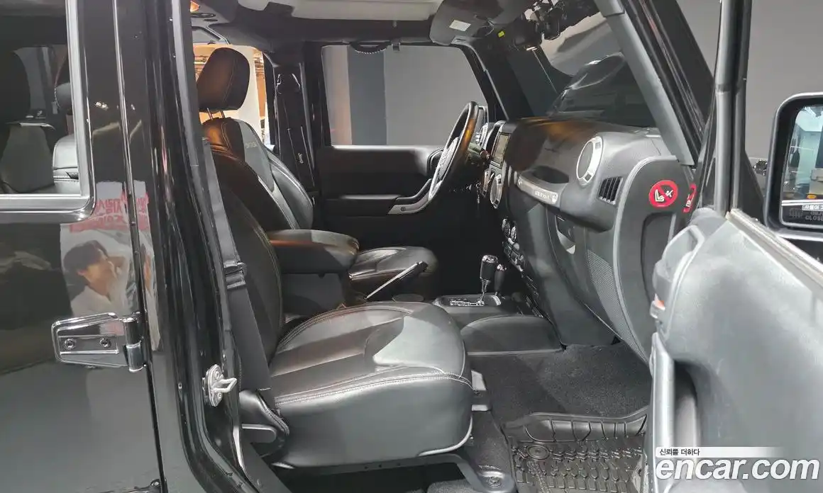 Jeep Wrangler 2017 3.6 гидро в Москве № 1405808, фото 17