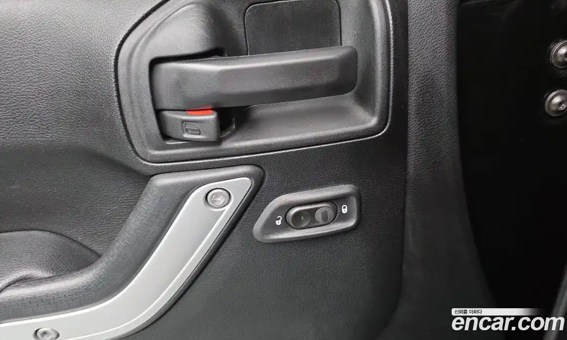 Jeep Wrangler 2017 3.6 гидро в Москве № 1405808, фото 23