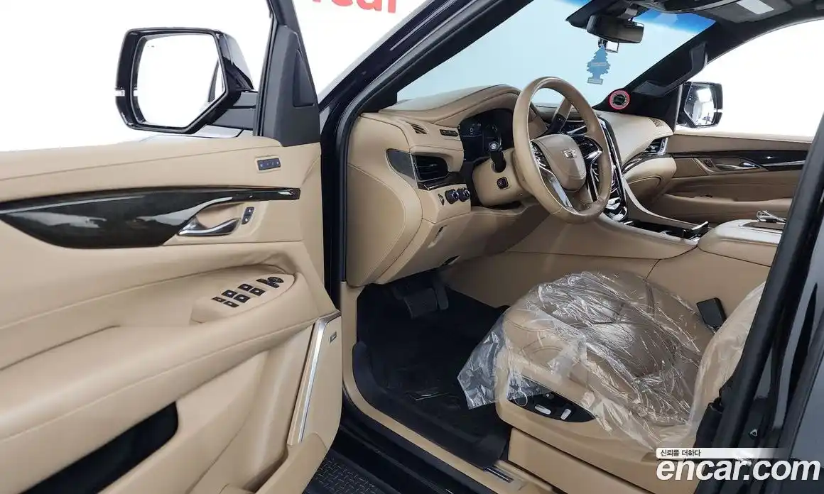 Cadillac Escalade 2019 6.2 гидро в Москве № 1406534, фото 13