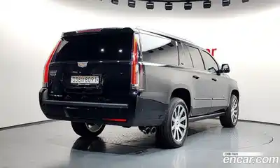 Cadillac Escalade 2019 6.2 гидро в Москве № 1406534, миниатюра 2