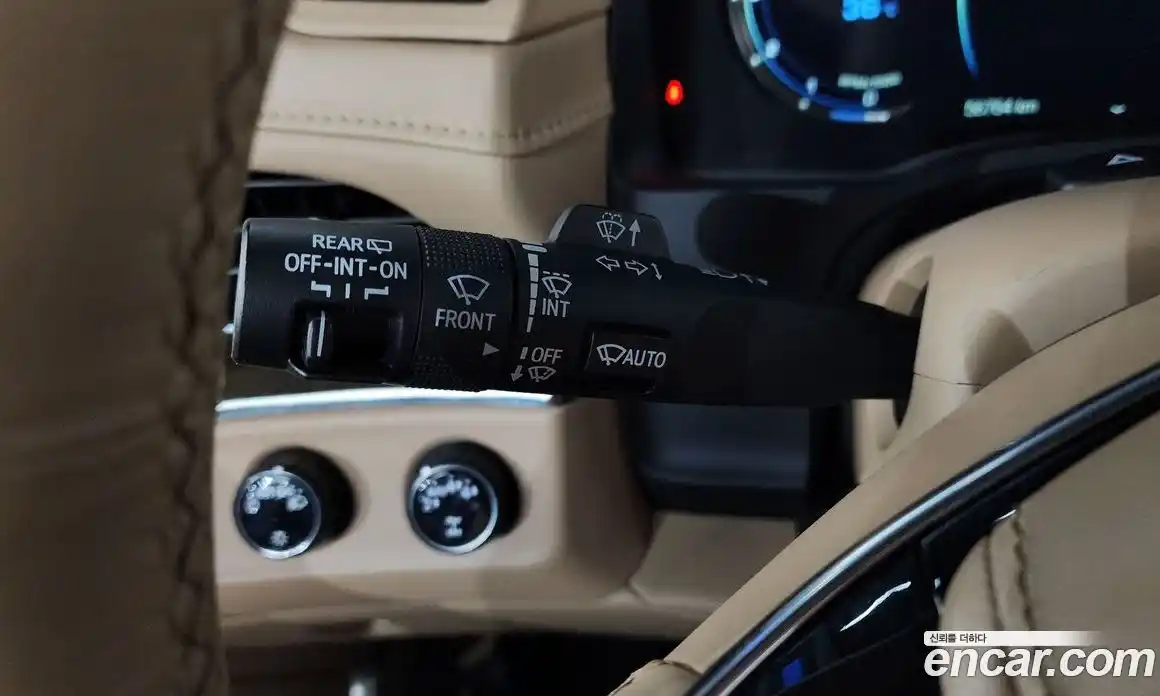 Cadillac Escalade 2019 6.2 гидро в Москве № 1406534, фото 30