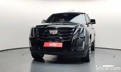 Cadillac Escalade 2019 6.2 гидро в Москве № 1406534, миниатюра 3