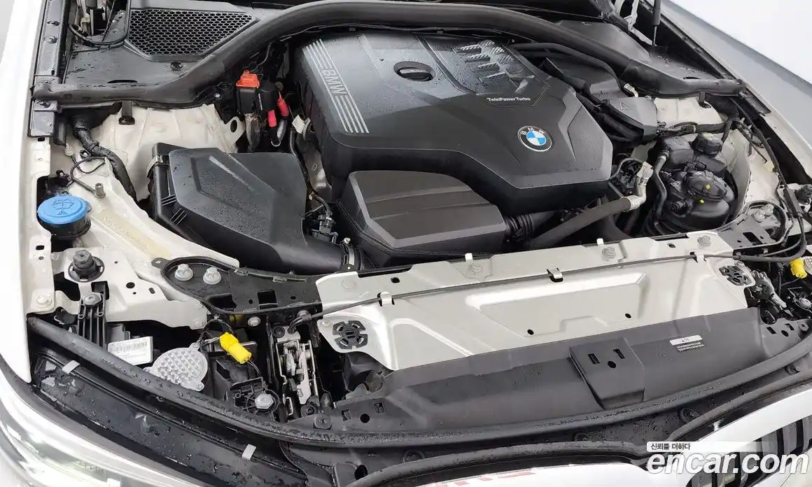 BMW 3-Series 2022 2.0 гидро, фото 6