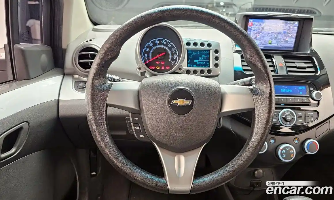 Chevrolet Spark 2013 1.0 гидро в Москве № 1420078, фото 20