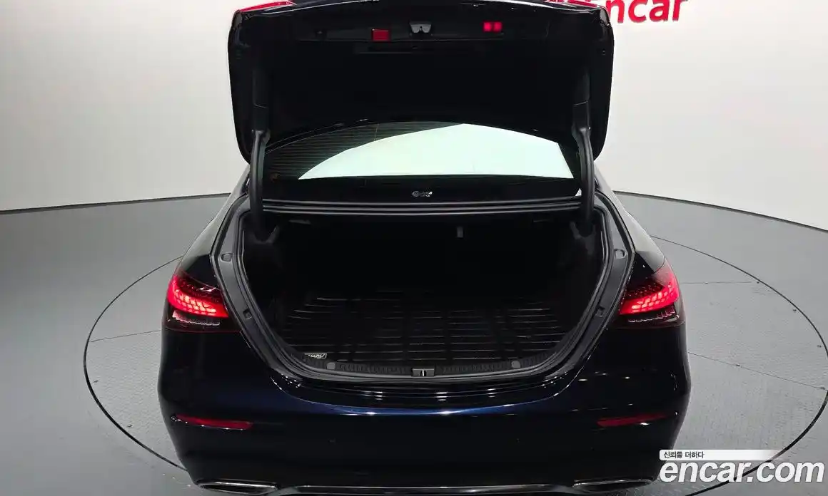 Mercedes-Benz E-Class 2022 2.0 гидро в Москве № 1421808, фото 26