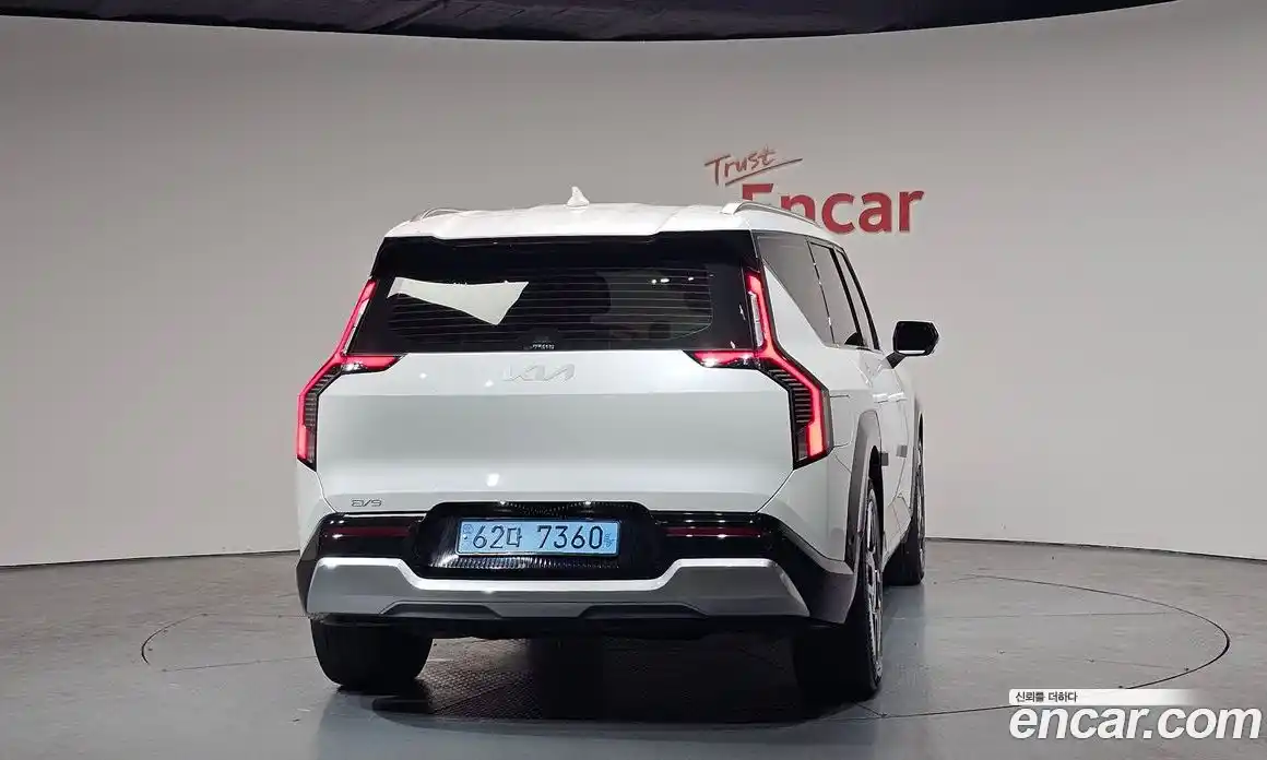 Kia EV9 2023 0.2 гидро в Москве № 1538691, фото 4