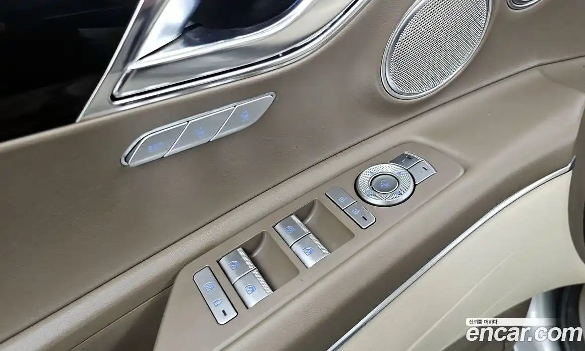 Genesis GV80 2023 3.5 гидро, фото 28