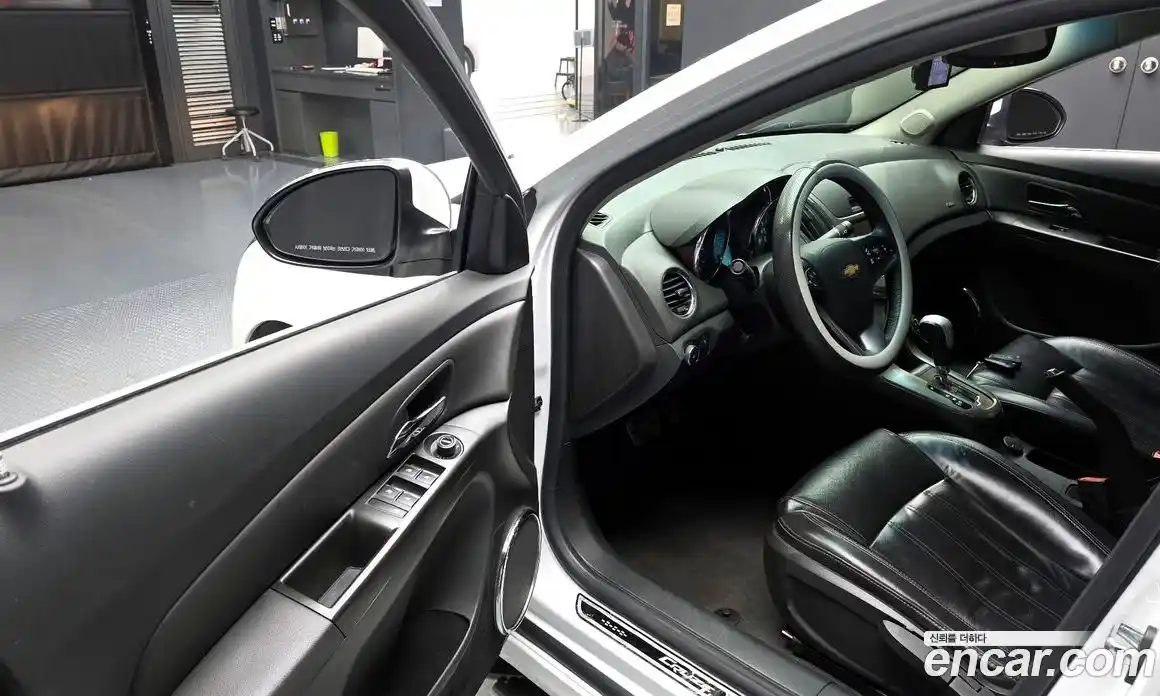 Chevrolet Cruze 2013 1.8 гидро в Москве № 1541670, фото 13