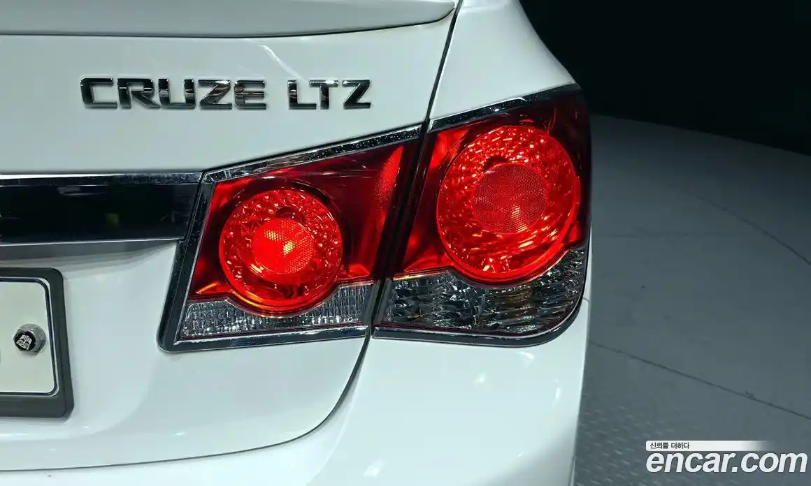 Chevrolet Cruze 2013 1.8 гидро в Москве № 1541670, фото 9