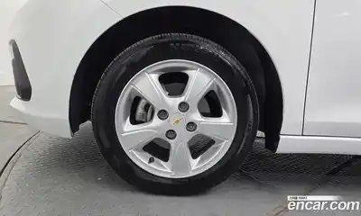Chevrolet Spark 2015 1.0 гидро в Москве № 1541671, миниатюра 5