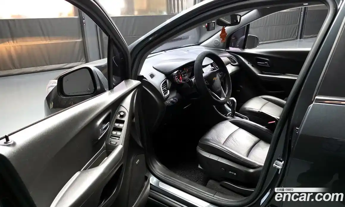 Chevrolet Trax 2017 1.4 гидро в Москве № 1541763, фото 13