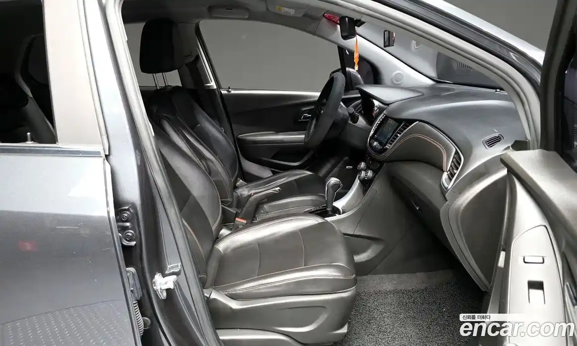 Chevrolet Trax 2017 1.4 гидро в Москве № 1541763, фото 17