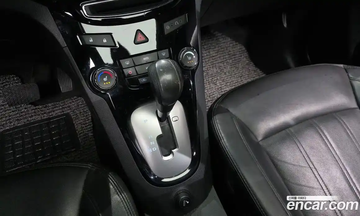 Chevrolet Orlando 2011 2.0 гидро в Москве № 1542297, фото 12