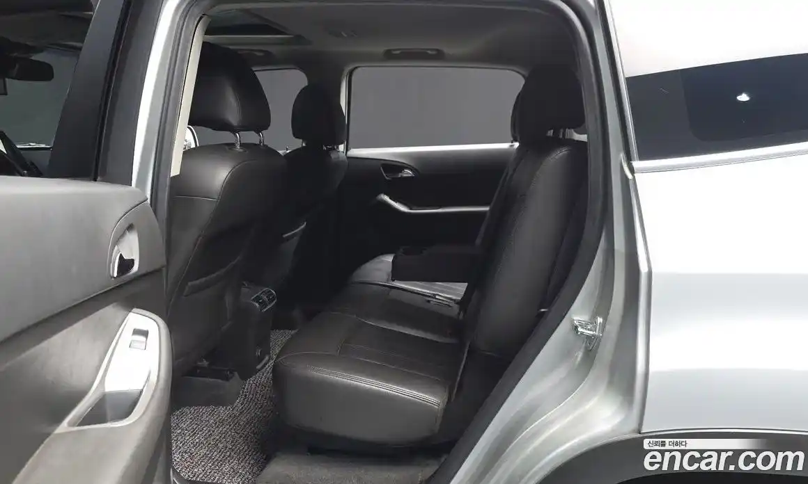 Chevrolet Orlando 2011 2.0 гидро в Москве № 1542297, фото 16