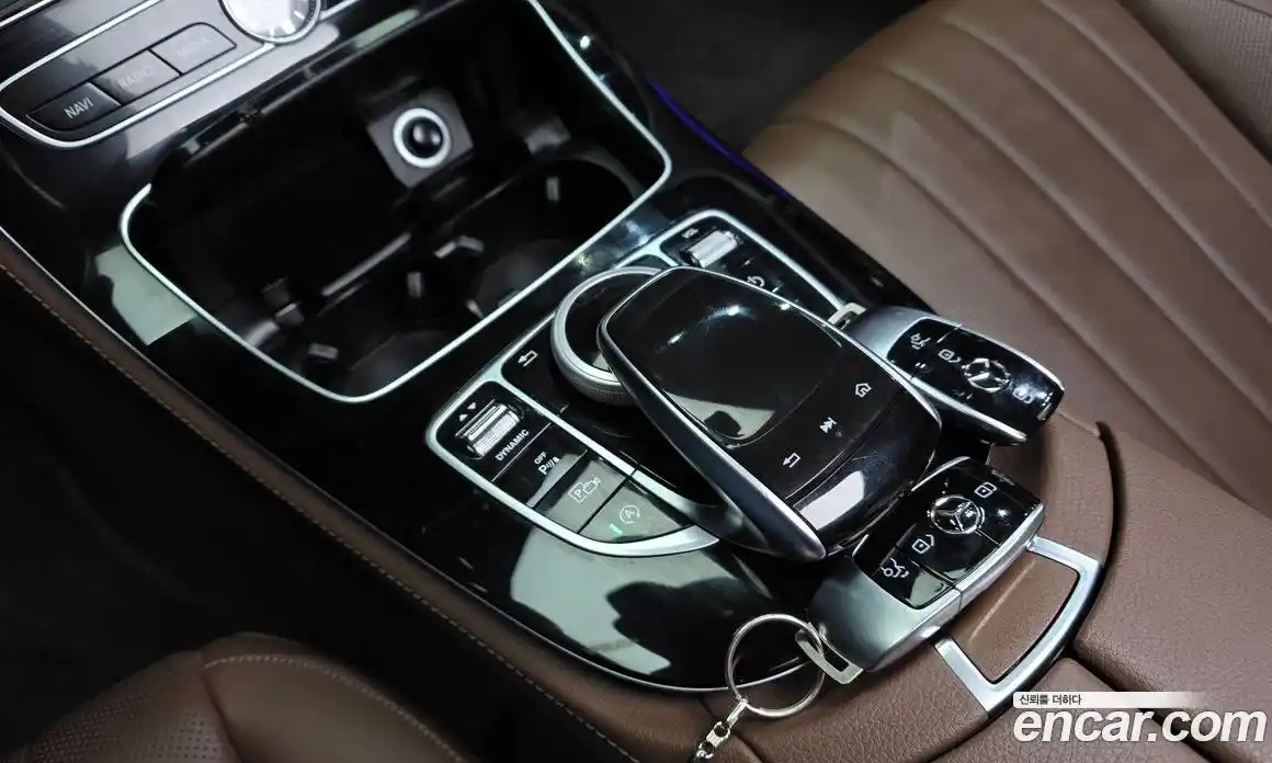 Mercedes-Benz E-Class 2018 2.0 гидро в Москве № 1544949, фото 12