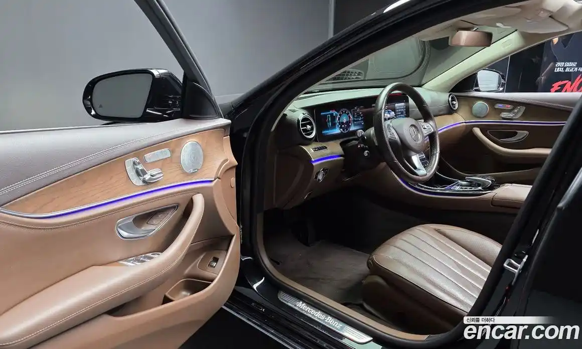 Mercedes-Benz E-Class 2018 2.0 гидро в Москве № 1544949, фото 13