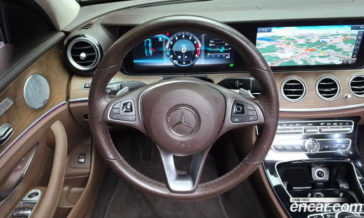 Mercedes-Benz E-Class 2018 2.0 гидро в Москве № 1544949, фото 19